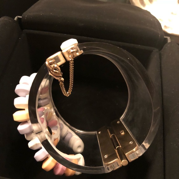 Authentic Sweet Candy Signature CHANEL Lucite Cuff - Picture 4 of 8